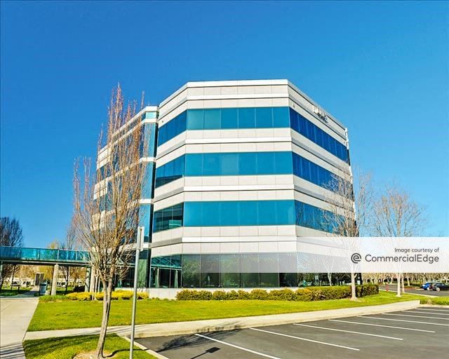 Sycamore Plaza II