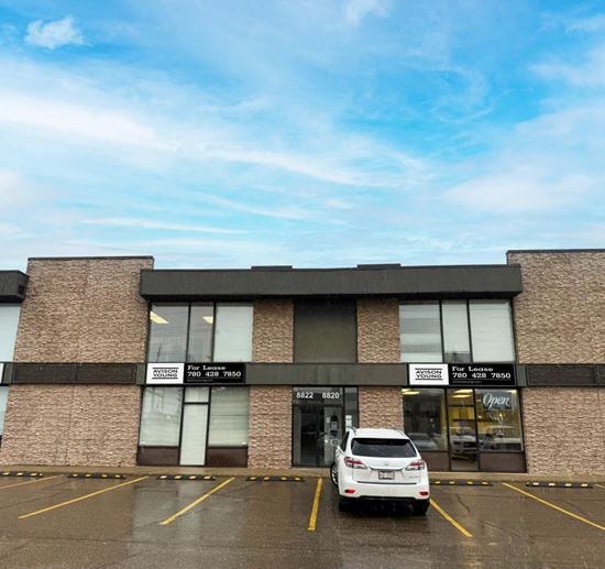 8818 - 8822 51 Ave