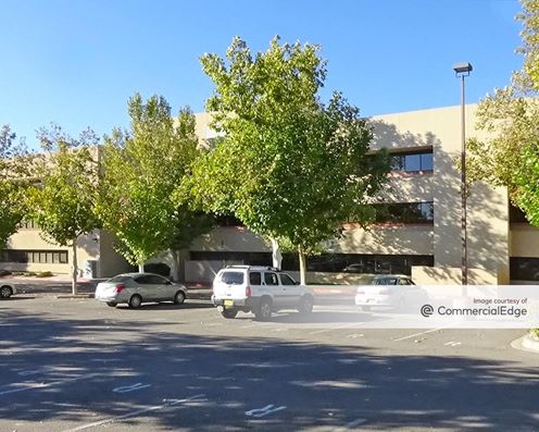 Clifford Office Plaza - 4200 Osuna Road NE