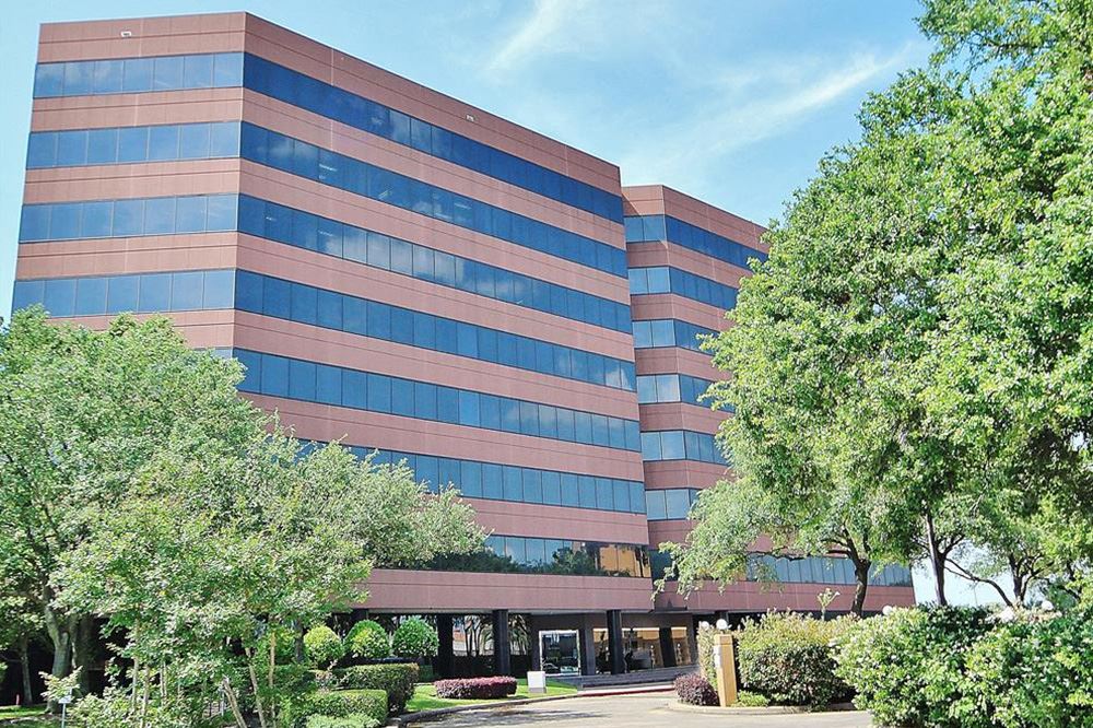 6671 Southwest Freeway