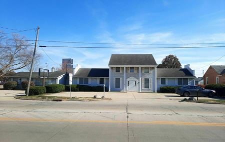 Retail space for Rent at 711 N. Earl Ave. in LAFAYETTE
