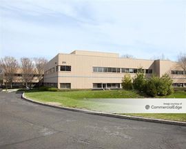 Springhouse Corporate Center I & II