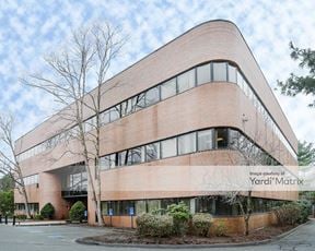 275 Turnpike Executive Park