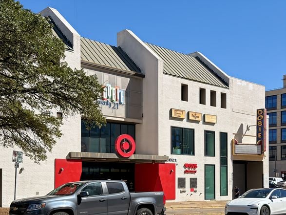 TX, Austin - Dobie Center