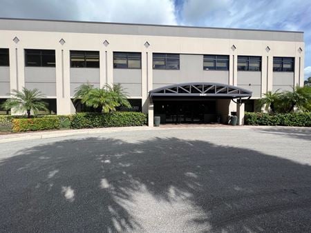 Office space for Rent at 2621 Cattlemen Road in Sarasota