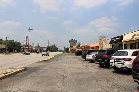 Photo of commercial space at 1402 W. 55th Street in Countryside