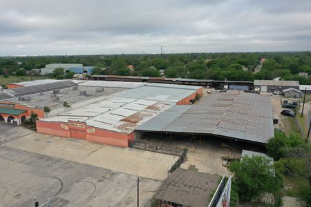 Industrial space for Rent at 1547 S Zarzamora St in San Antonio