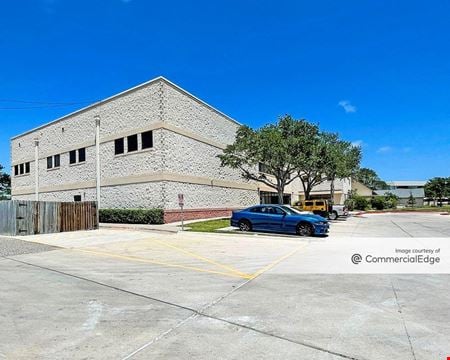 Shared and coworking spaces at 5633 South Staples Street #100 in Corpus Christi
