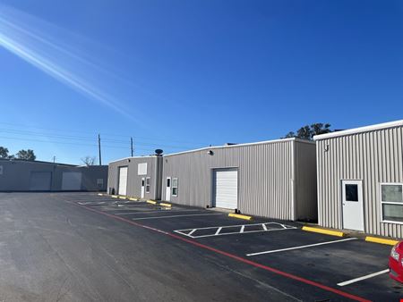 Photo of commercial space at 9103 Cypress Creek Pky in Houston