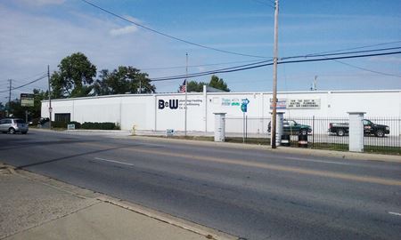 Photo of commercial space at 2101 Cunningham Road in Speedway