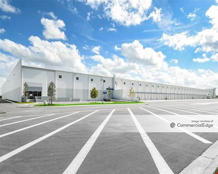 Industrial space for Rent at 5300 Allen K. Breed Hwy in Lakeland