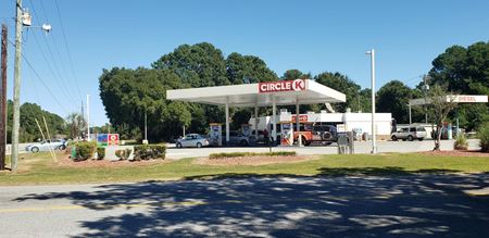 Retail space for Sale at 10105 Highway 17 in McClellanville