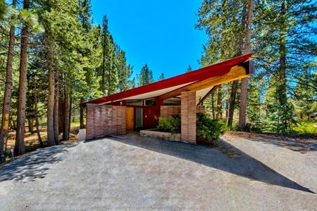 Photo of commercial space at 976 Edgewood Cir in South Lake Tahoe