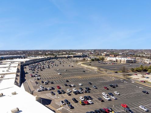 The Marketplace at Mountainview