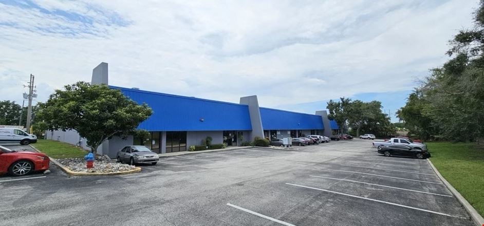 Industrial space for Rent at 658 Douglas Avenue in Altamonte Springs
