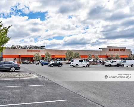 Retail space for Rent at 5858 Sawmill Road in Dublin