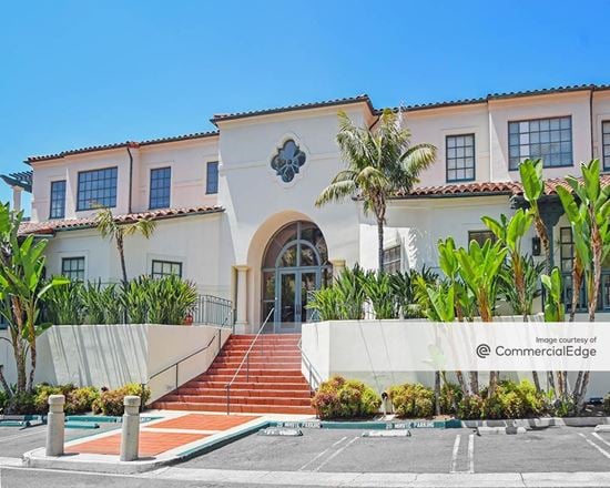 San Juan Corporate Plaza