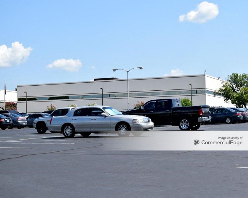 101 Greystone Blvd 101 Greystone Blvd Office Building