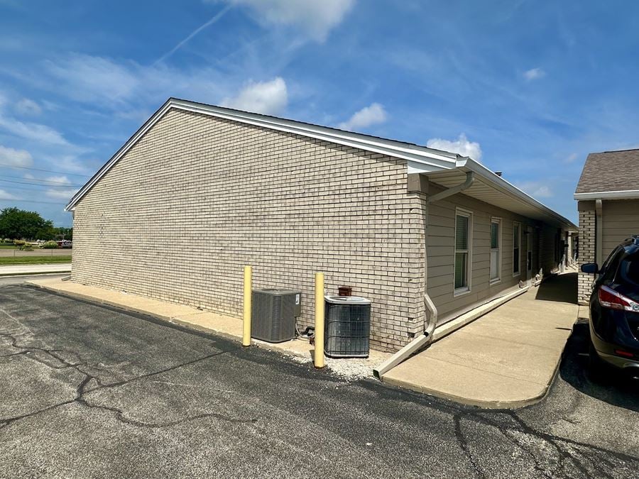 Retail/Office - 202 S Eldorado, Unit C2