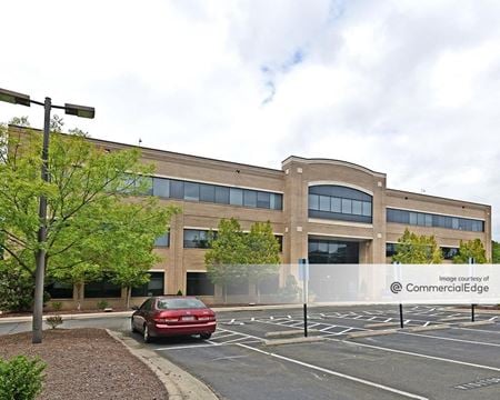 Photo of commercial space at 201 Sage Road in Chapel Hill