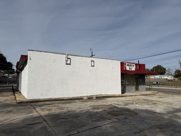 1917 W Cervantes St | Retail For Sale or Lease
