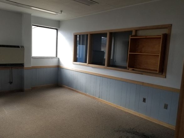 1414 East State St - 500+/- SF up to 10,000+/- SF Office Space