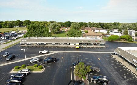 Retail / Office Spaces For Lease on South Campbell - Springfield