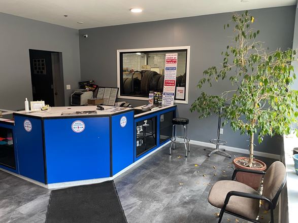 Flex Building For Sale