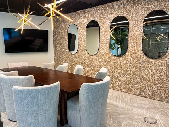 Lucid Private Offices - Camelback Biltmore