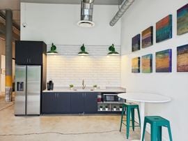 Regus - Jacksonville - Dennis St