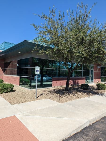 Photo of commercial space at 726 N Greenfield Rd, Bldg 3 in Gilbert