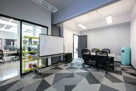 Staples Studio - Toronto Midtown