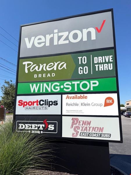 Retail space for Rent at 2951 and 2963 Navarre Avenue in Oregon