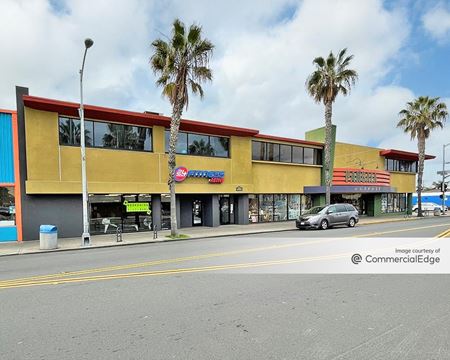 Retail space for Rent at 919 Garnet Avenue in San Diego