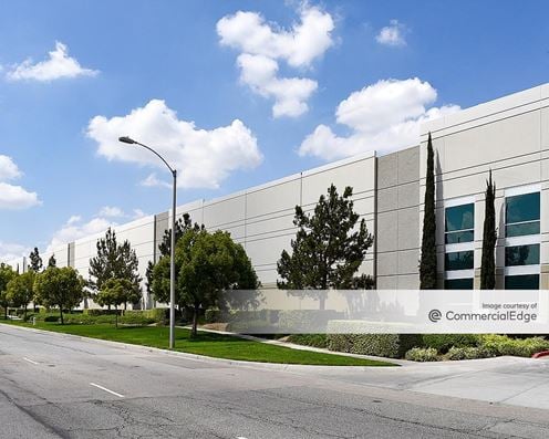 Sierra Business Park - Building 1