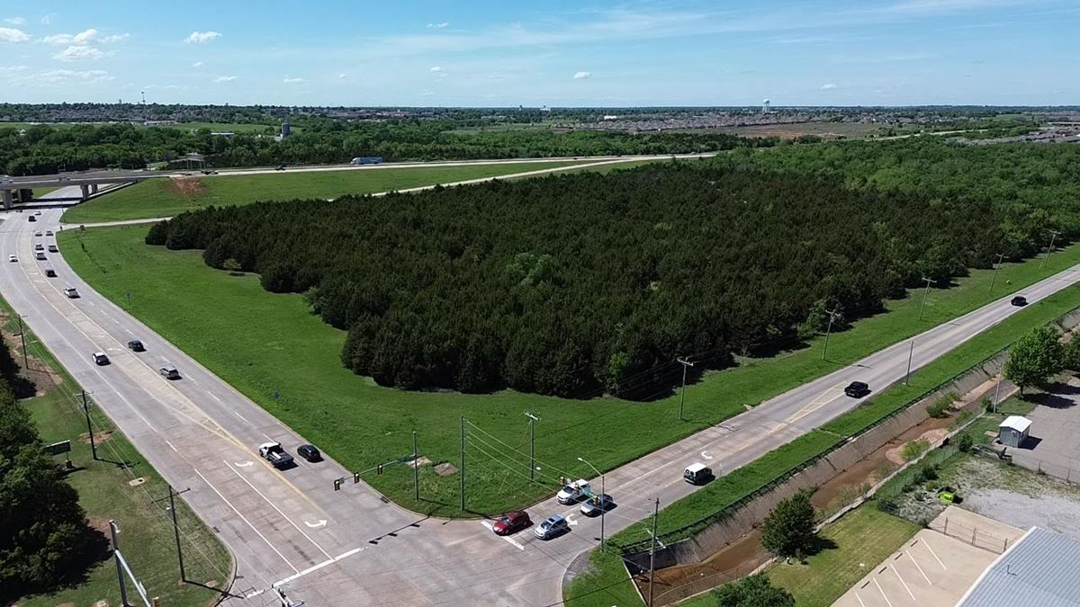 NW 10th & Sara - 11 Acres For Sale