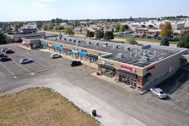 Shoppes West
