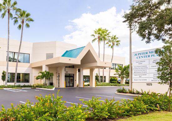 Jupiter Medical Center Plaza