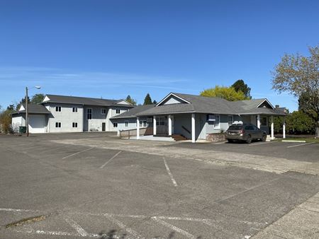 Office space for Rent at 4065-4075 Cherry Ave NE in Keizer
