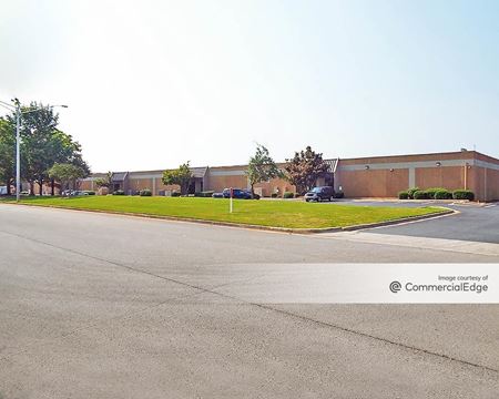 Industrial space for Rent at 4901 University Square in Huntsville