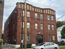 111 Oak Street