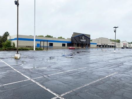 Commercial space for Rent at 5038-A Miller Road in Flint