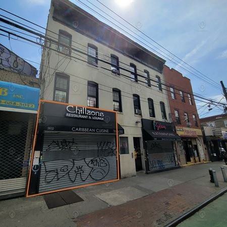 Retail space for Rent at 3832 White Plains Rd in Bronx