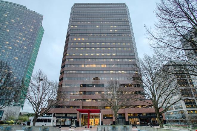 WA, Bellevue - Bellevue Skyline Tower