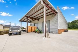 675 Old Phoenix Rd