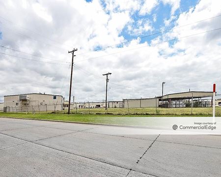 Photo of commercial space at 750 Airport Road in Terrell