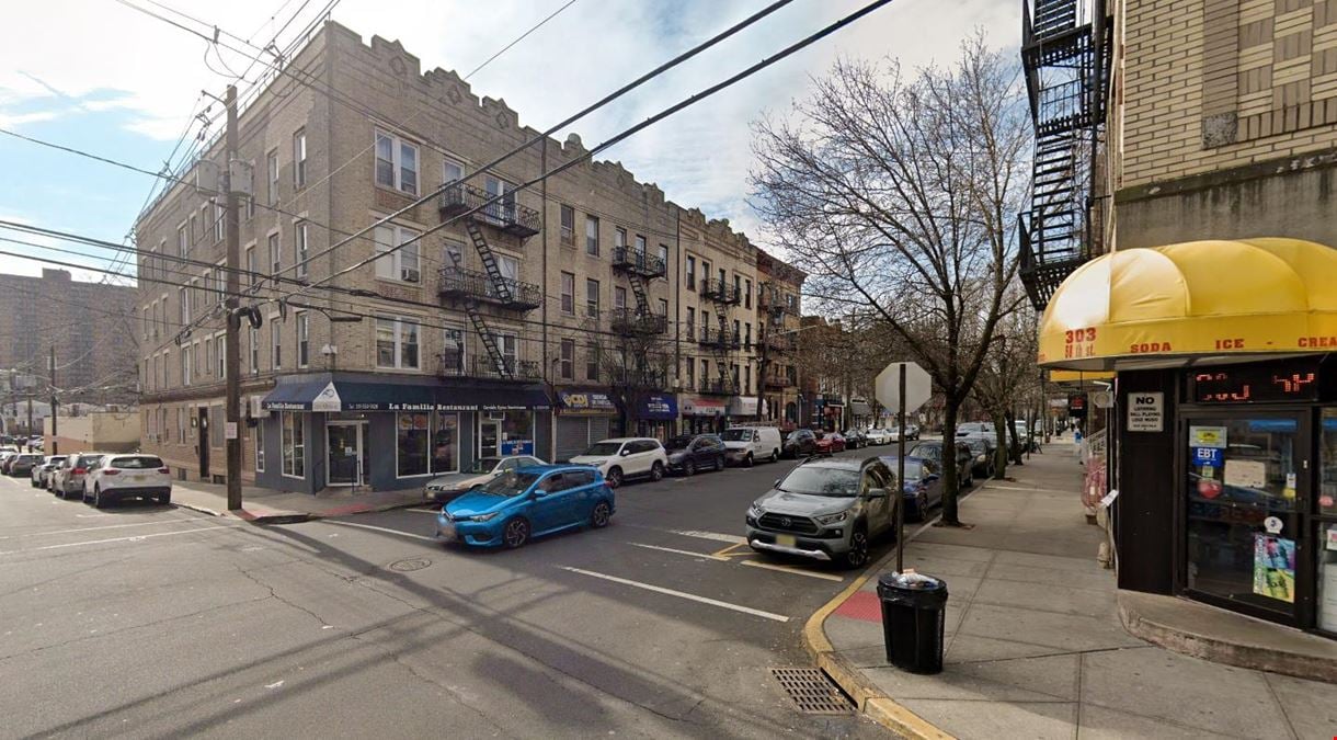 600 SF | 5712 Hudson Avenue | Retail/Office Space with Glass Frontage for Lease