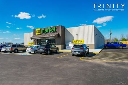 Retail space for Sale at 17568 Hwy 64 in Earle