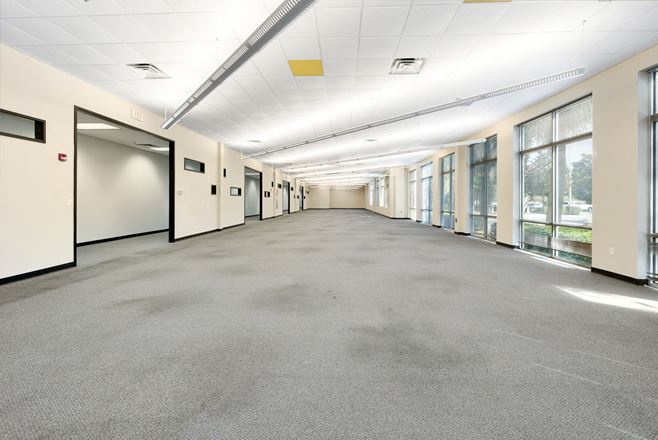 67,415 +/- SF | 8 + Acres | Panama City Beach