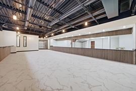 2201 W Howard St, Chicago, IL, 60645